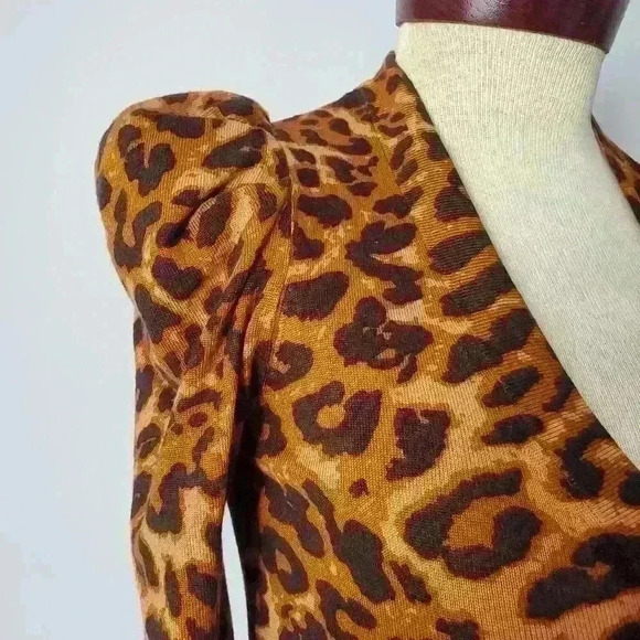 INC International puffed sleeves leopard  print cardigan. Size xs - Picture 4 of 8